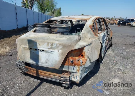 2015 Nissan Altima 2.5/2.5 S/2.5 Sl/2.5 Sv z USA, uszkodzony, nr VIN 1N4AL3AP9FC233865